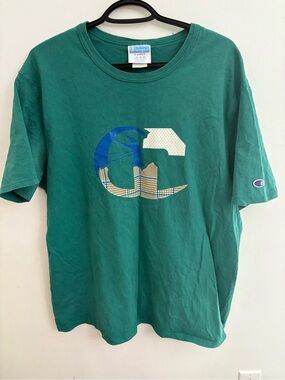 Vintage Champion Men’s 100%AUTHENTIC xlarge shirt size Large Logo Green